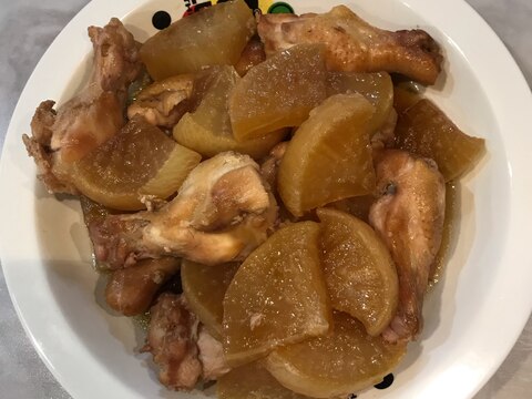 下味付けて簡単節約おかず！鶏手羽元肉の甘辛煮